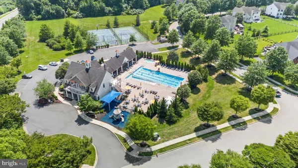 $739,900 | 915 Mather Drive, Bear, DE 19701