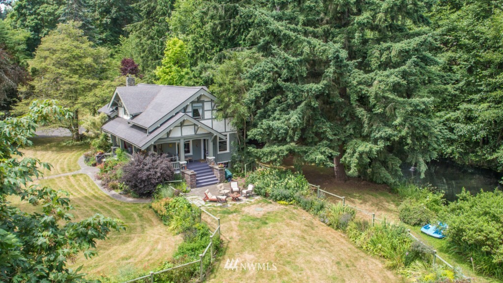 8518 Southwest Ellisport Road Vashon, WA 98070 - Photo 1 of 25