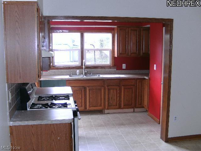 4792 Ridgewood Road Akron, OH 44321 - Photo 4 of 15
