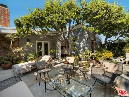 $2,997,000 | 1424 Nathan Lane, Ventura, CA 93001