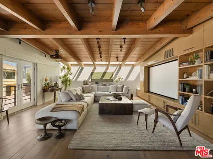 $2,997,000 | 1424 Nathan Lane, Ventura, CA 93001