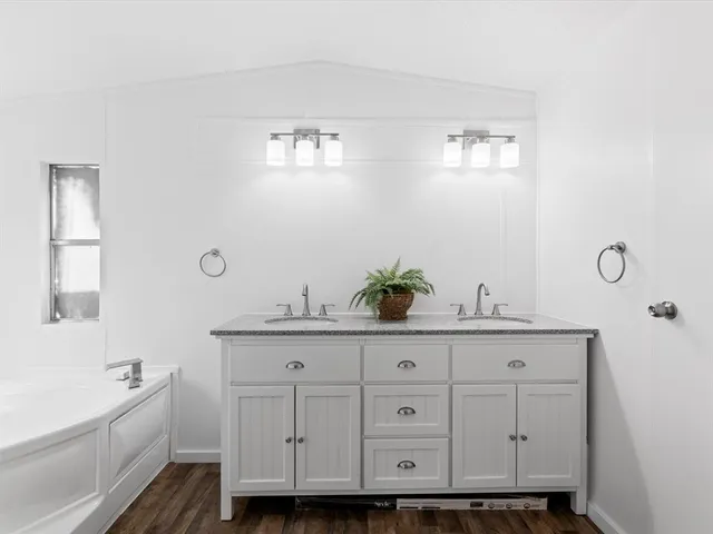 $210,000 | 146 Deerwood Lane, Springtown, TX 76082