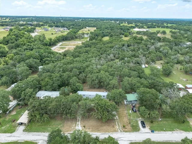 $210,000 | 146 Deerwood Lane, Springtown, TX 76082