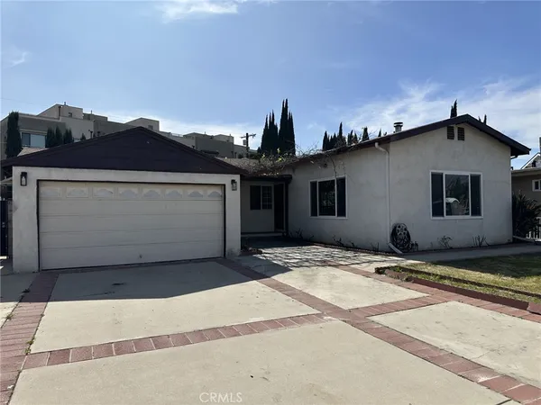 $999,999 | 6443 Longridge Avenue, Van Nuys, CA 91401