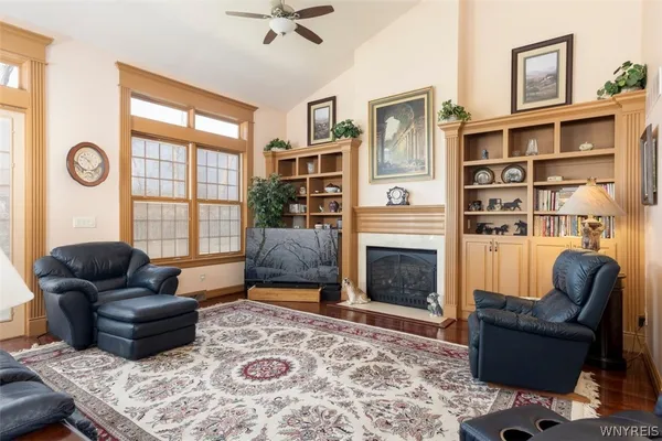 $849,000 | 860 Union Road, West Seneca, NY 14224