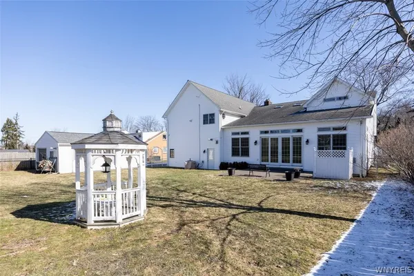 $849,000 | 860 Union Road, West Seneca, NY 14224