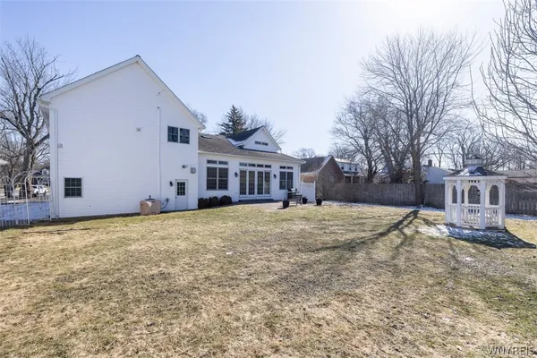 $849,000 | 860 Union Road, West Seneca, NY 14224