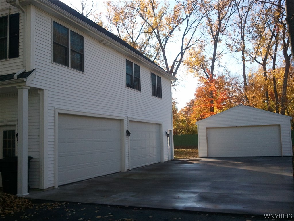 860 Union Road West Seneca, NY 14224 - Photo 33 of 41