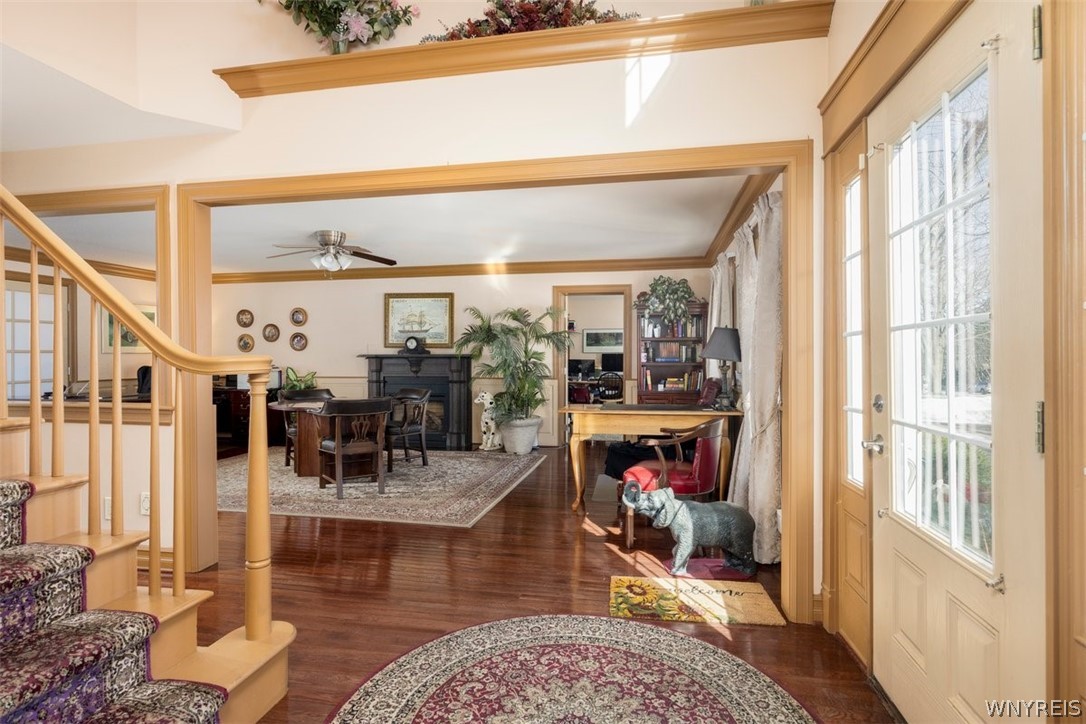 860 Union Road West Seneca, NY 14224 - Photo 4 of 41 Foyer