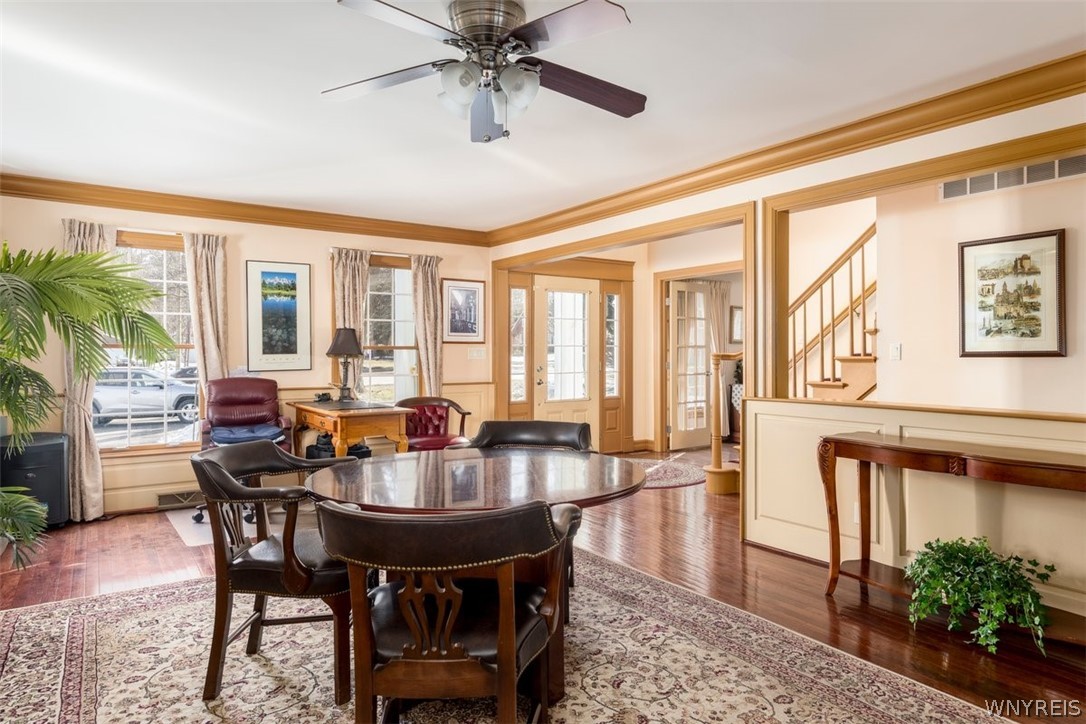 860 Union Road West Seneca, NY 14224 - Photo 7 of 41 Main Office and Foyer