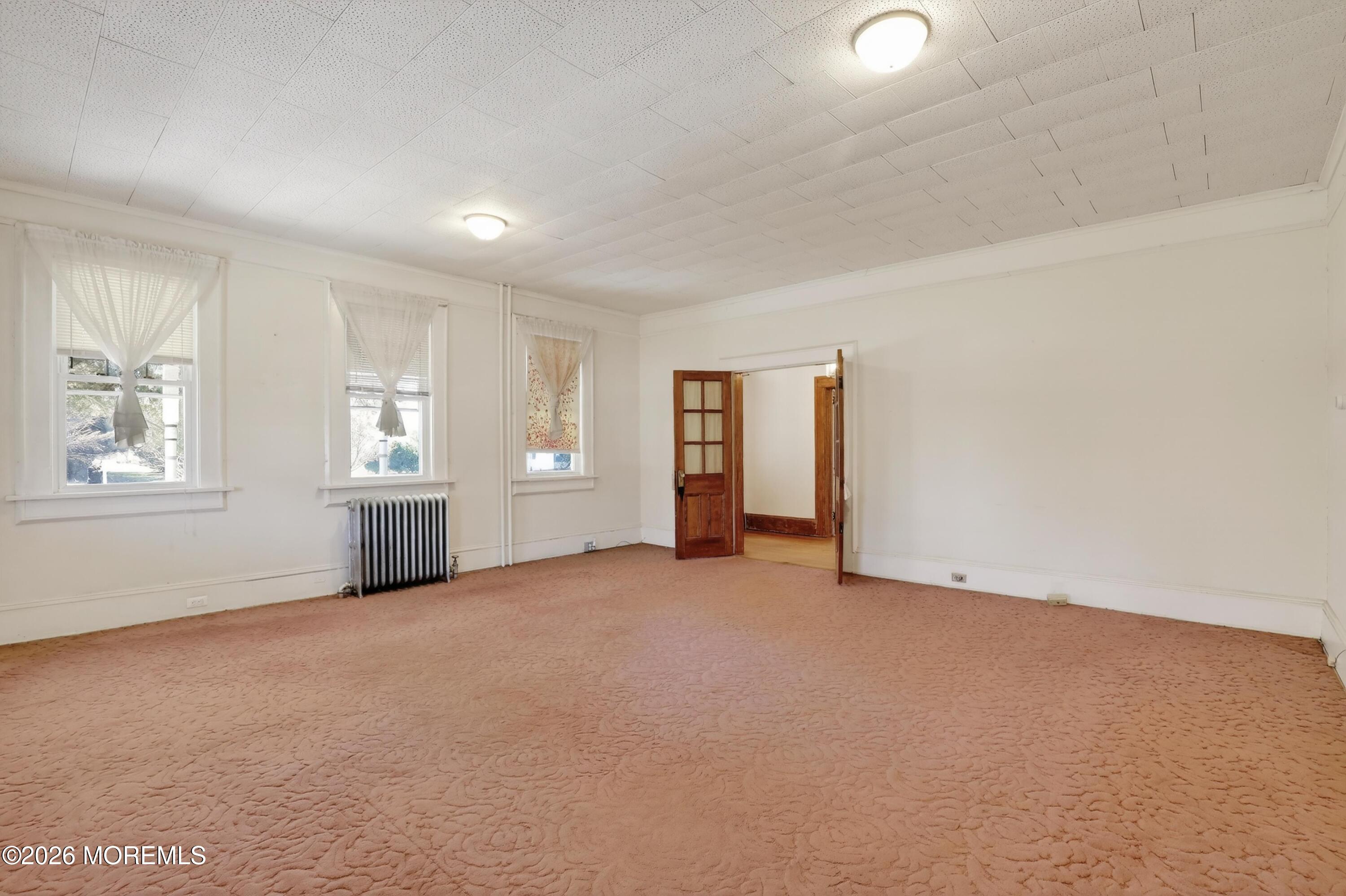 15 Hummingbird Way Jackson, NJ 08527 - Photo 27 of 60 Living Room