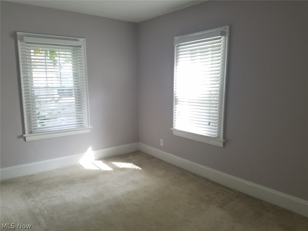 4018 Elmwood Road Cleveland Heights, OH 44121 - Photo 17 of 21