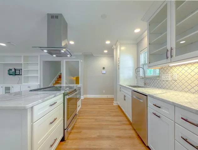 $2,595 | 810 Devon Drive, Tallahassee, FL 32308