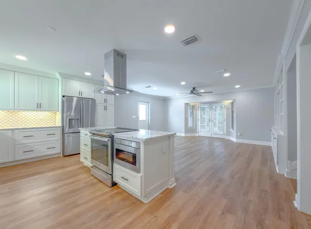 $2,595 | 810 Devon Drive, Tallahassee, FL 32308