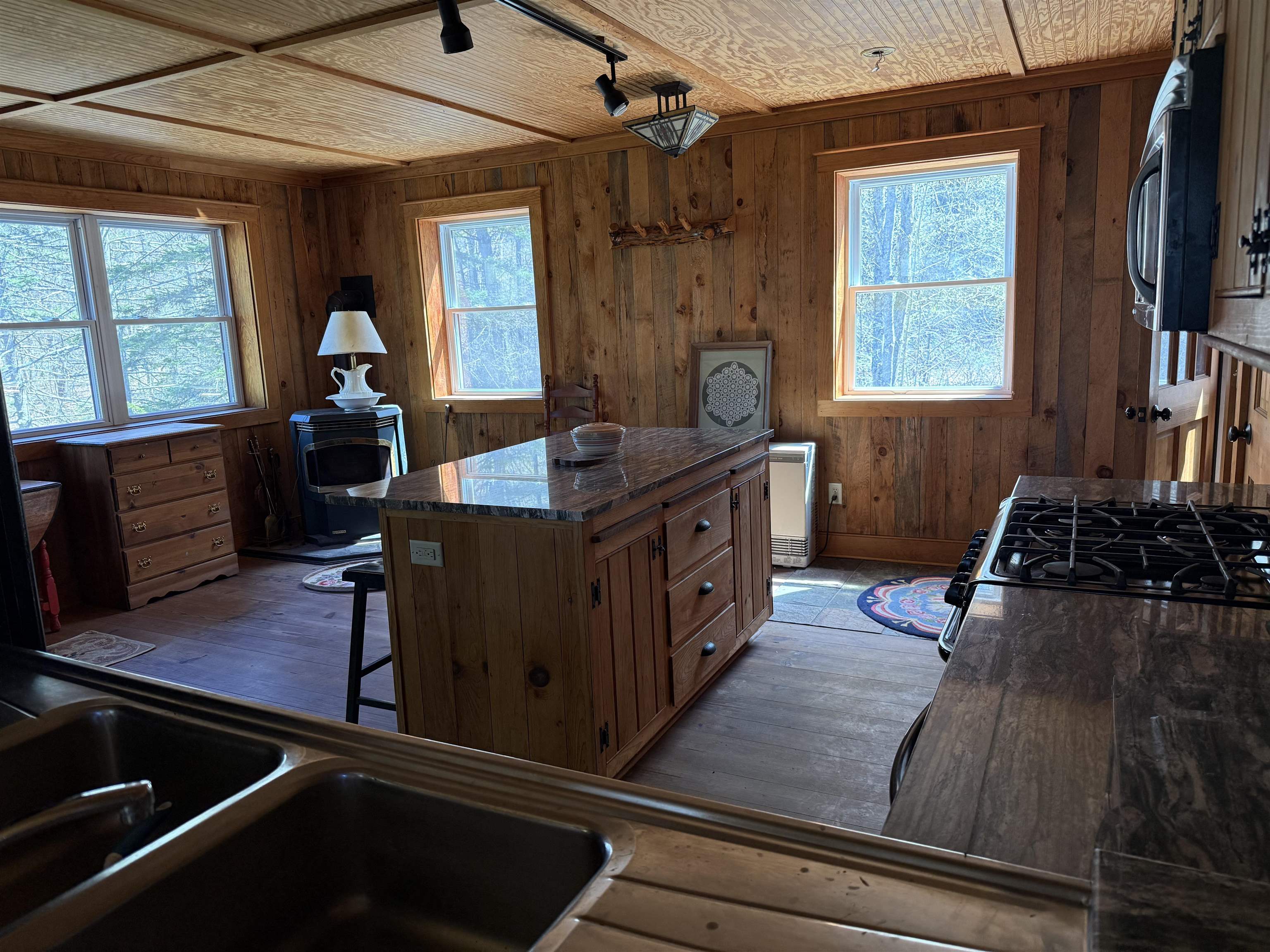 105 Craigue Hill Road Springfield, VT 05156 - Photo 26 of 41