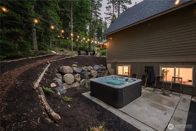 $748,000 | 31 Hawkeye Lane, Ronald, WA 98940