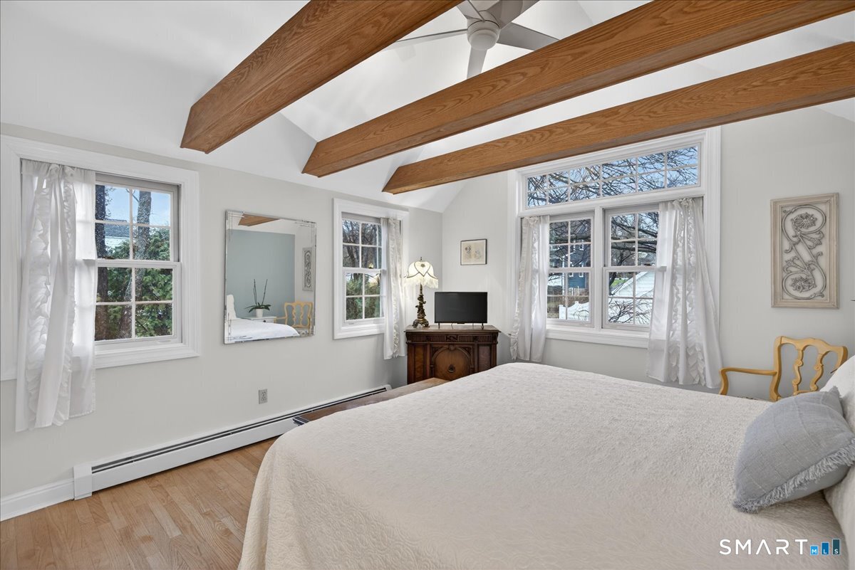 13 West Slope Lane Hamden, CT 06517 - Photo 15 of 32