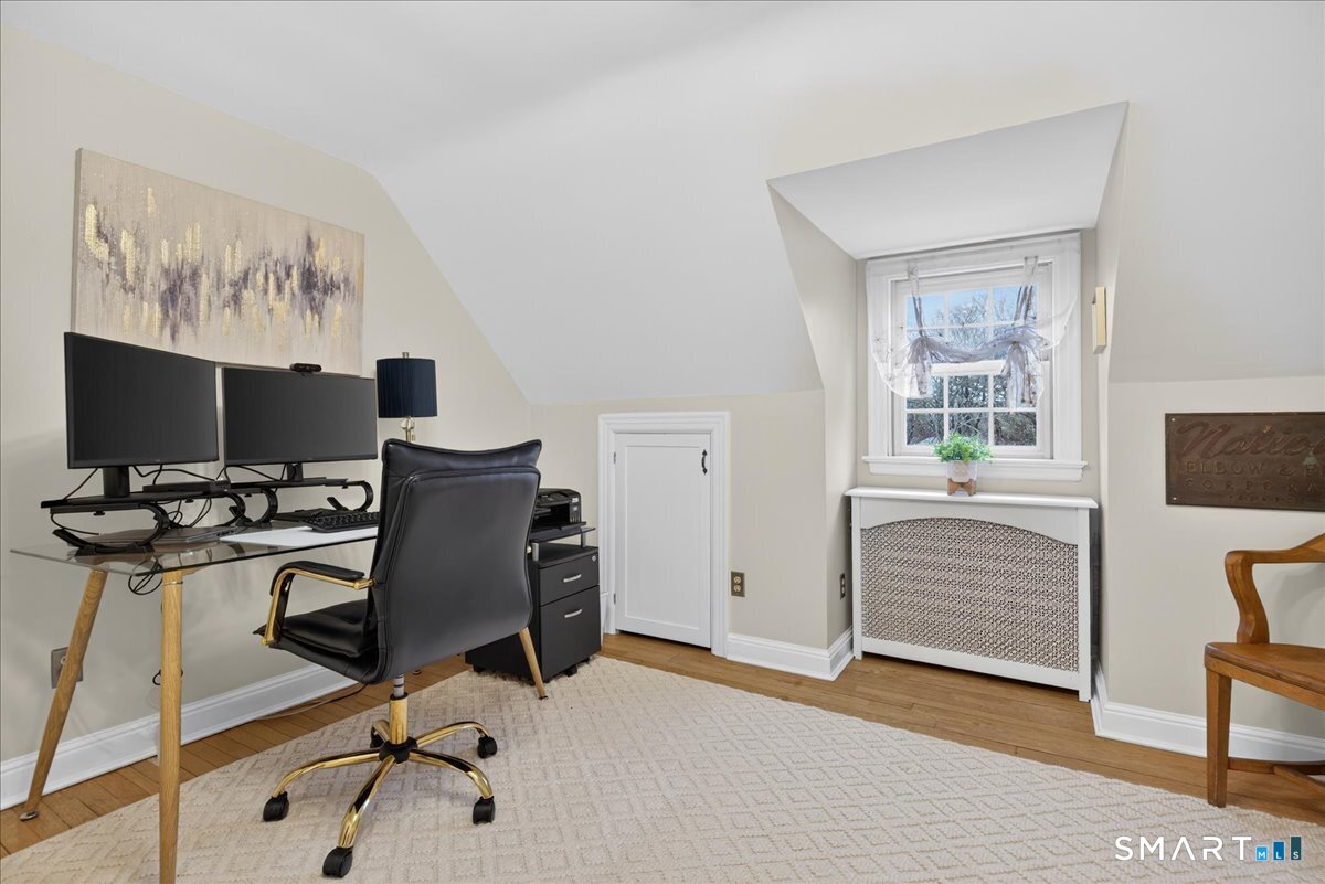 13 West Slope Lane Hamden, CT 06517 - Photo 19 of 32