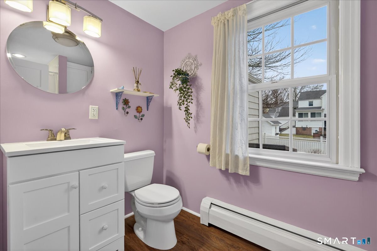 13 West Slope Lane Hamden, CT 06517 - Photo 22 of 32