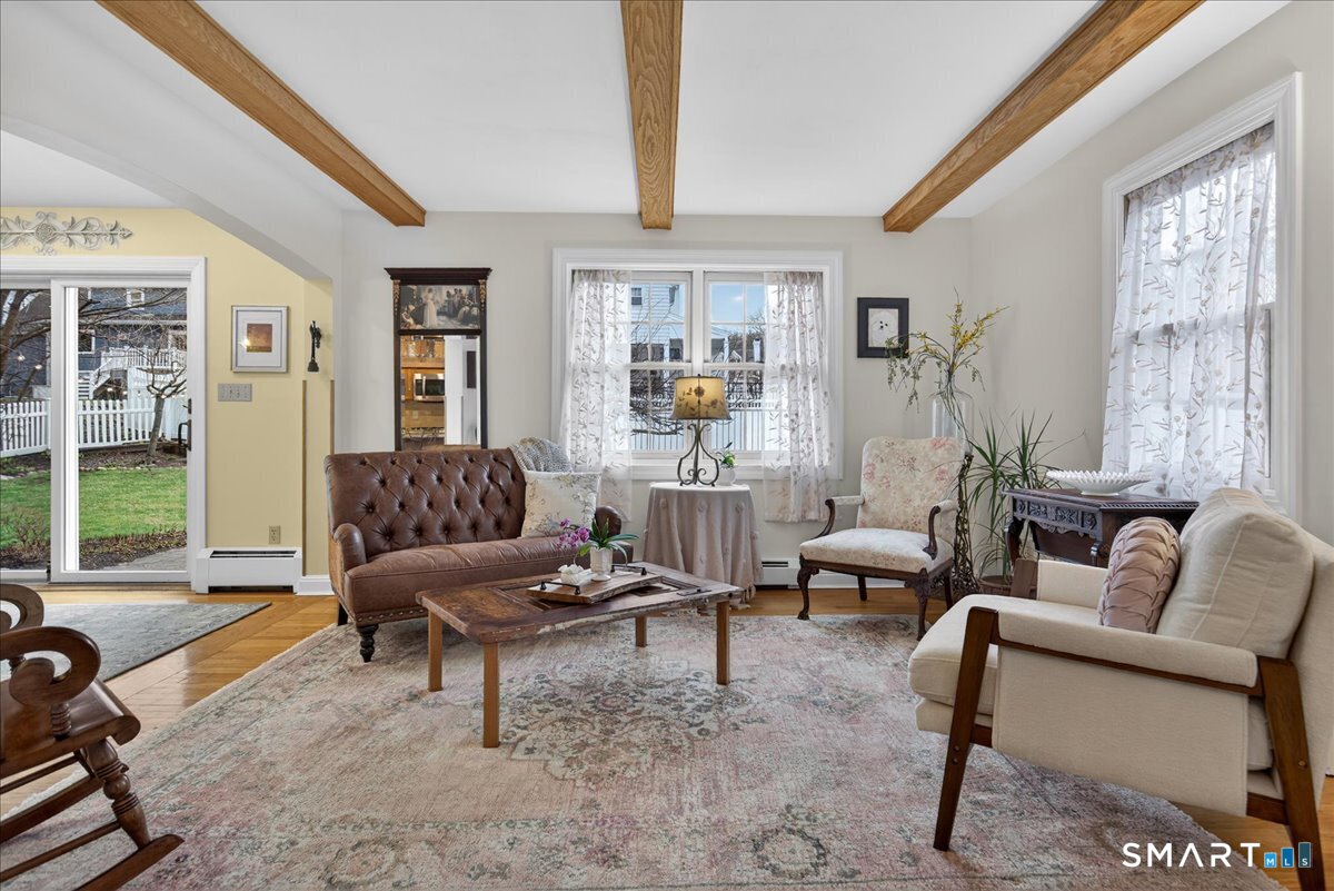 13 West Slope Lane Hamden, CT 06517 - Photo 6 of 32