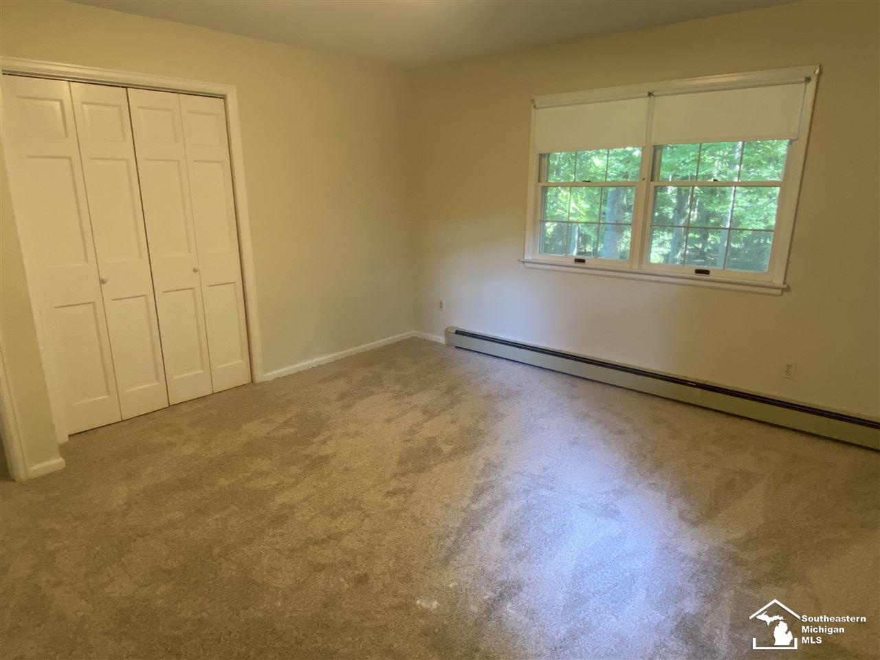 12477 Eggert Road Dundee, MI 48131 - Photo 33 of 45 50016273-32.JPG