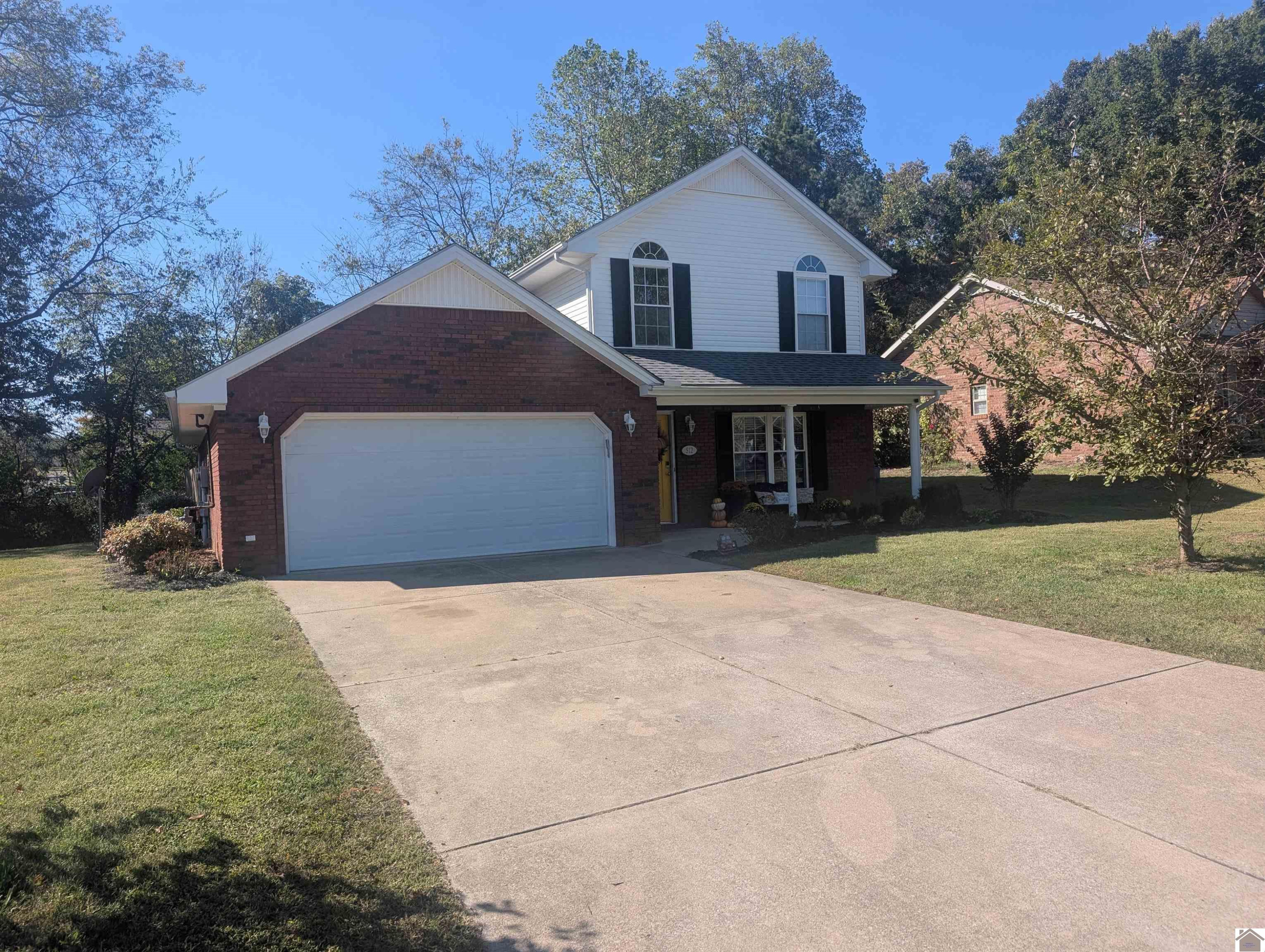 512 Stone Ridge Lane Murray, KY 42071 - Photo 1 of 29 Photo 1
