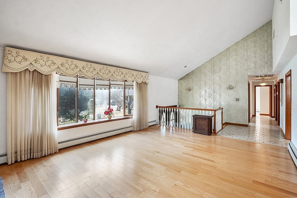 10 Randell Road Saugus, MA 01906 - Photo 5 of 42 Gallery Image 5