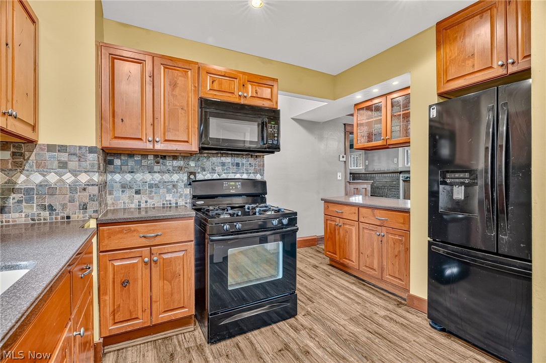 278 Prospect Road Berea, OH 44017 - Photo 9 of 31 Gallery Image 9
