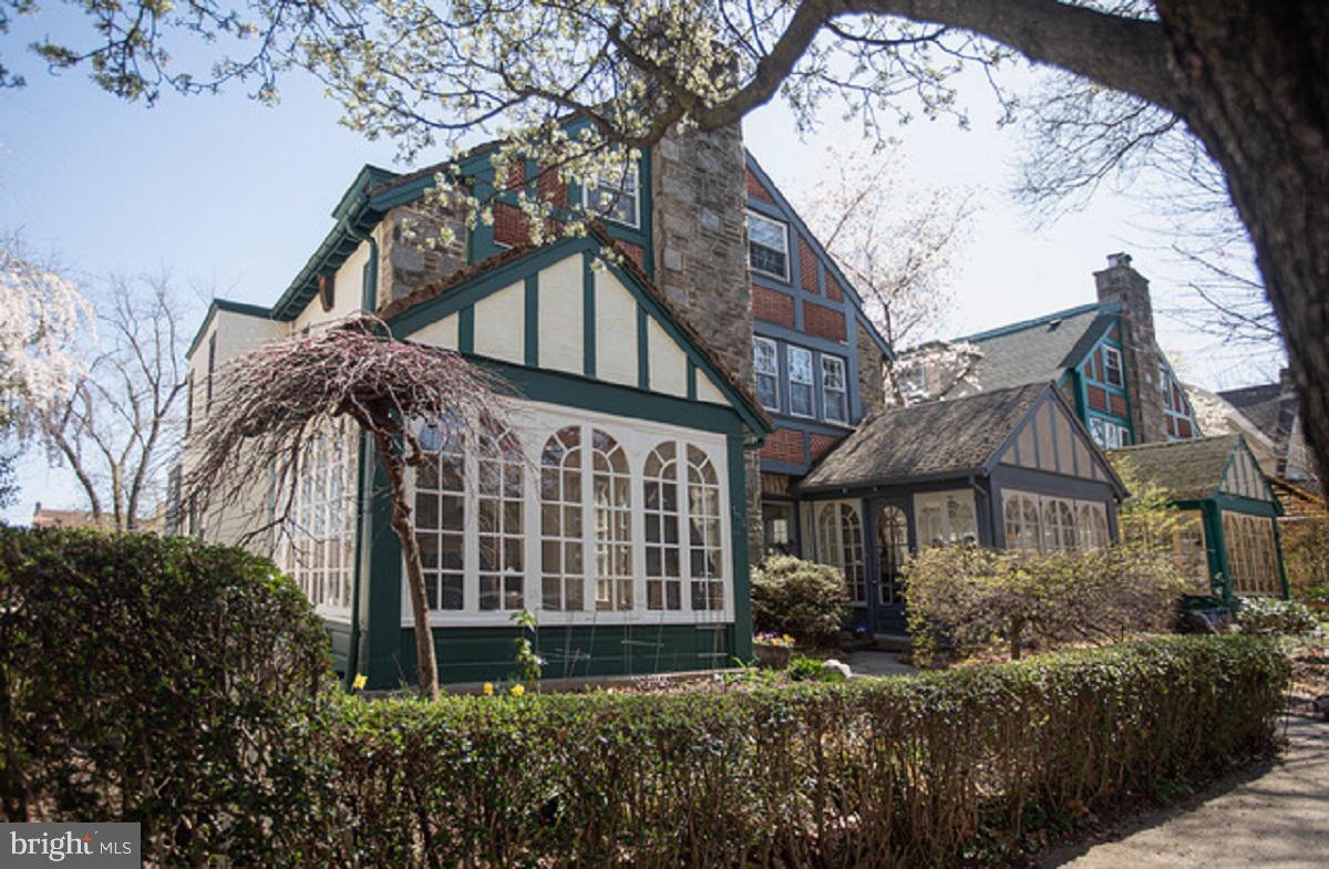 304 Wellesley Road Philadelphia, PA 19119 - Photo 1 of 34 304 Wellesley Road
