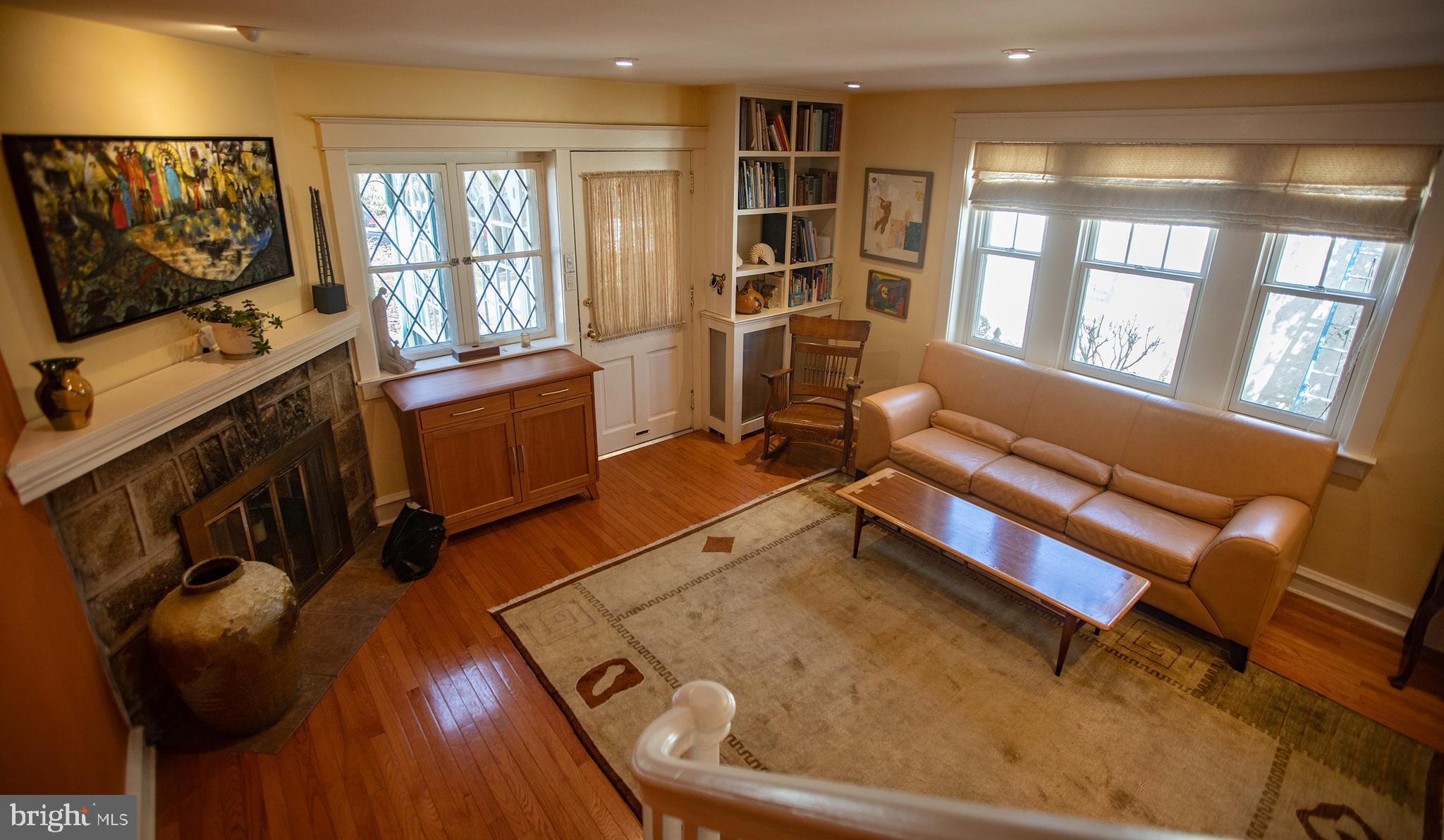 304 Wellesley Road Philadelphia, PA 19119 - Photo 8 of 34 Living room view from above