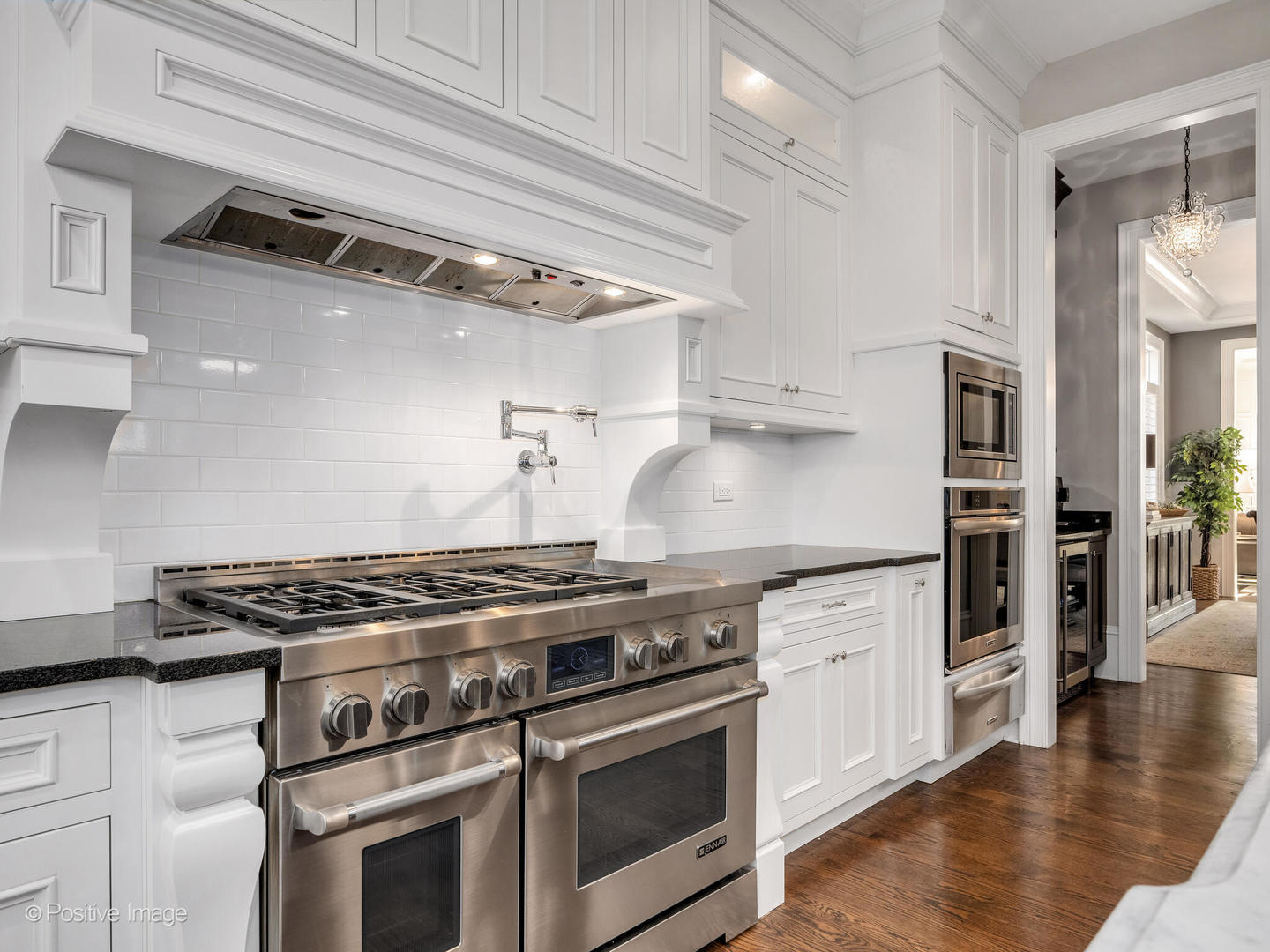 109 East Madison Street Elmhurst, IL 60126 - Photo 17 of 56