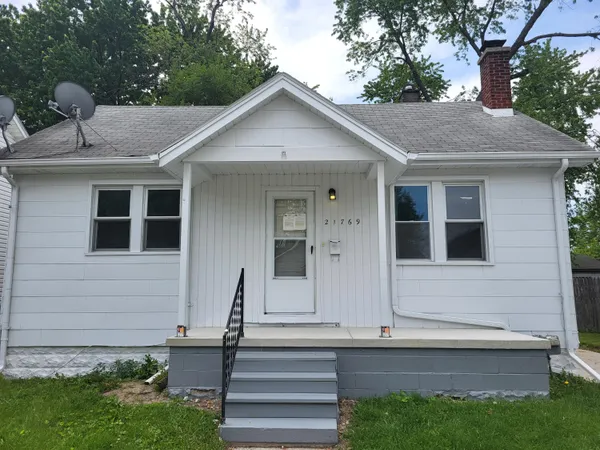 $155,000 | 21769 Donald Avenue, Eastpointe, MI 48021