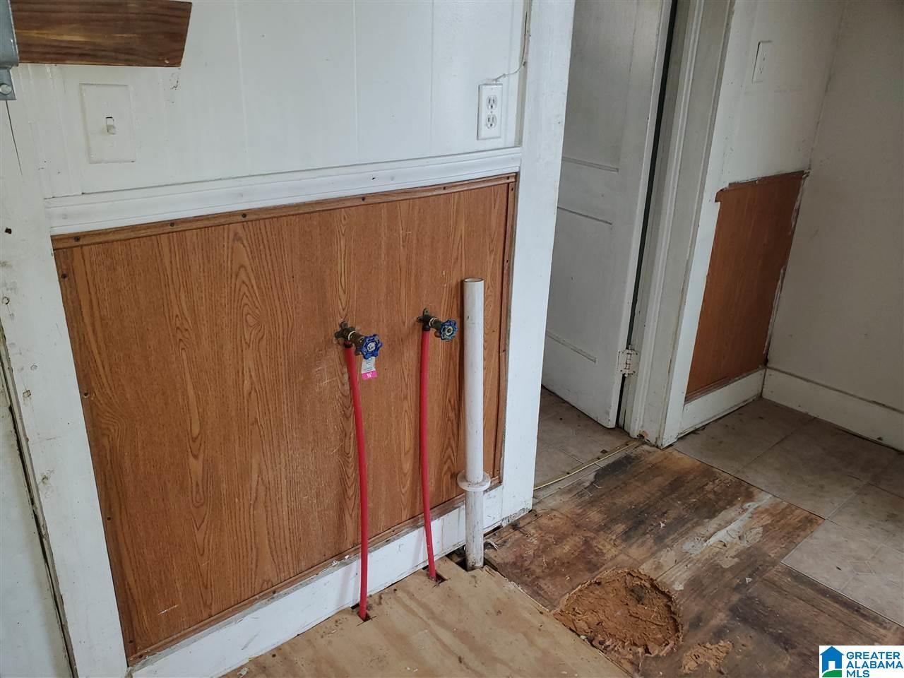 1657 Maple Avenue Southwest Birmingham, AL 35211 - Photo 34 of 39