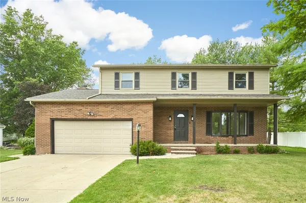 $350,000 | 4368 Norona Drive, Cuyahoga Falls, OH 44224