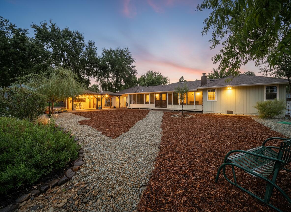 7213 Amigo Way Redding, CA 96002 - Photo 31 of 53 Twilight3