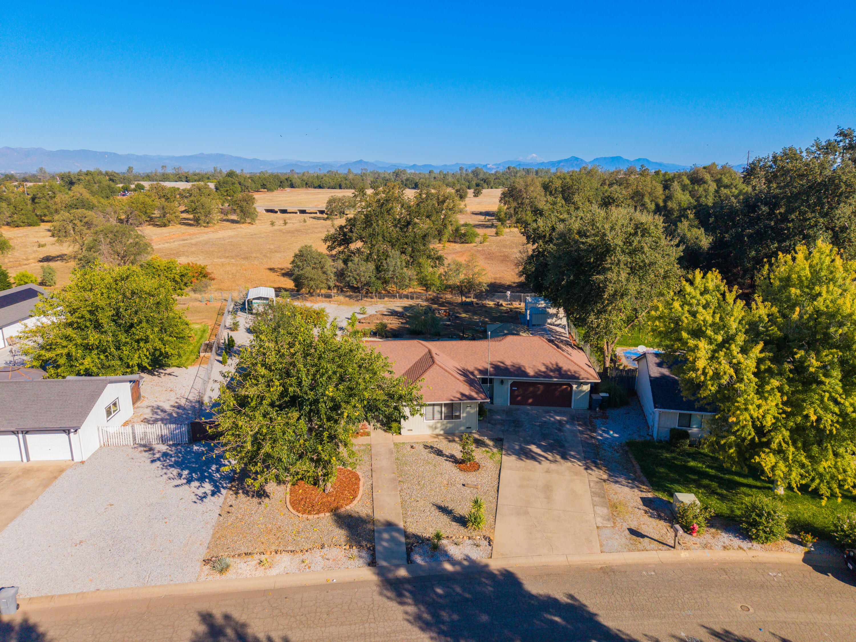 7213 Amigo Way Redding, CA 96002 - Photo 49 of 53 IMG-102