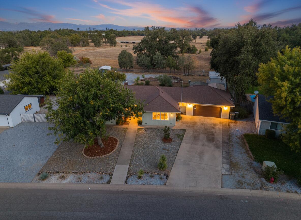 7213 Amigo Way Redding, CA 96002 - Photo 53 of 53 Twilight2