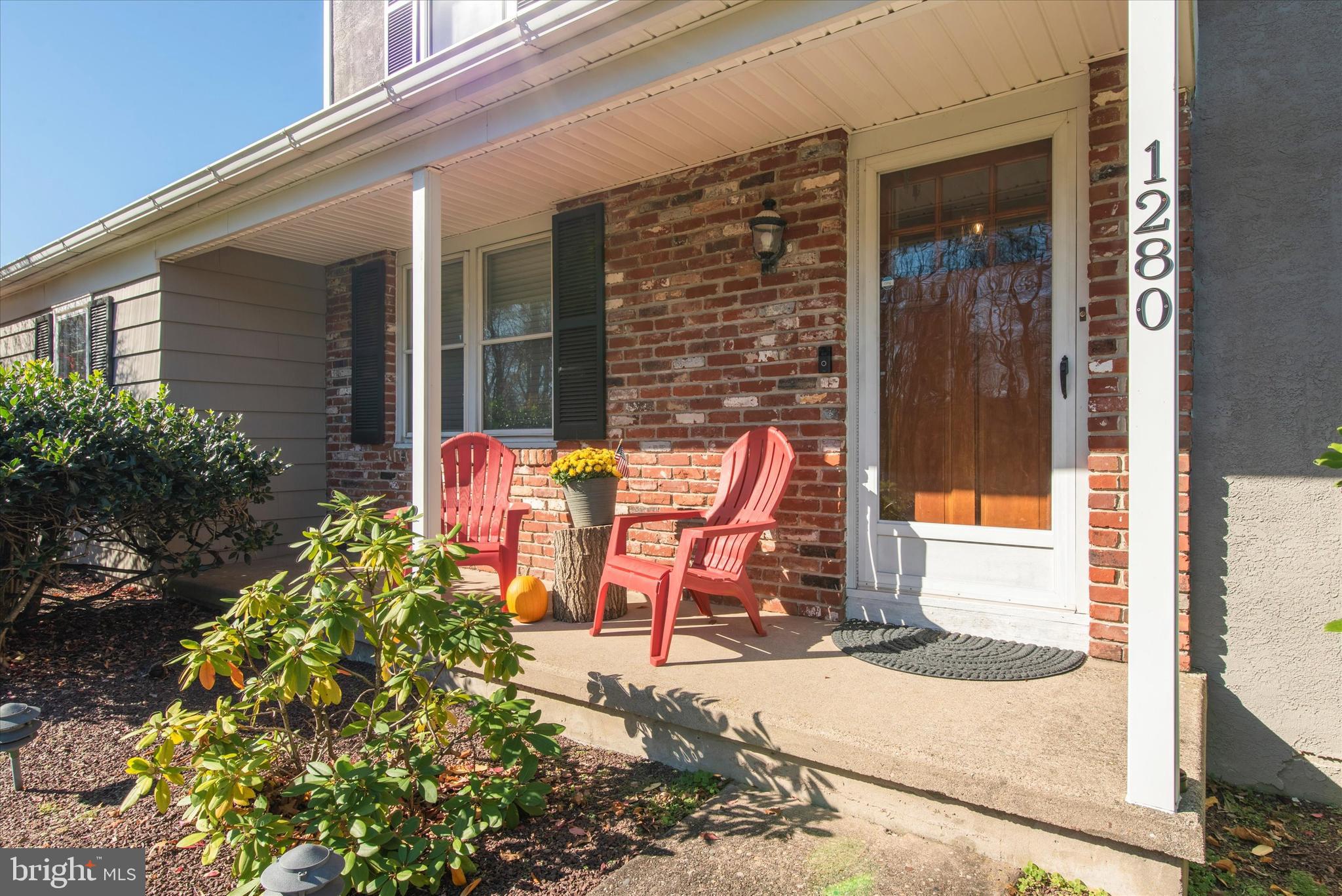 1280 Pinetown Road Fort Washington, PA 19034 - Photo 3 of 35 Front Porch