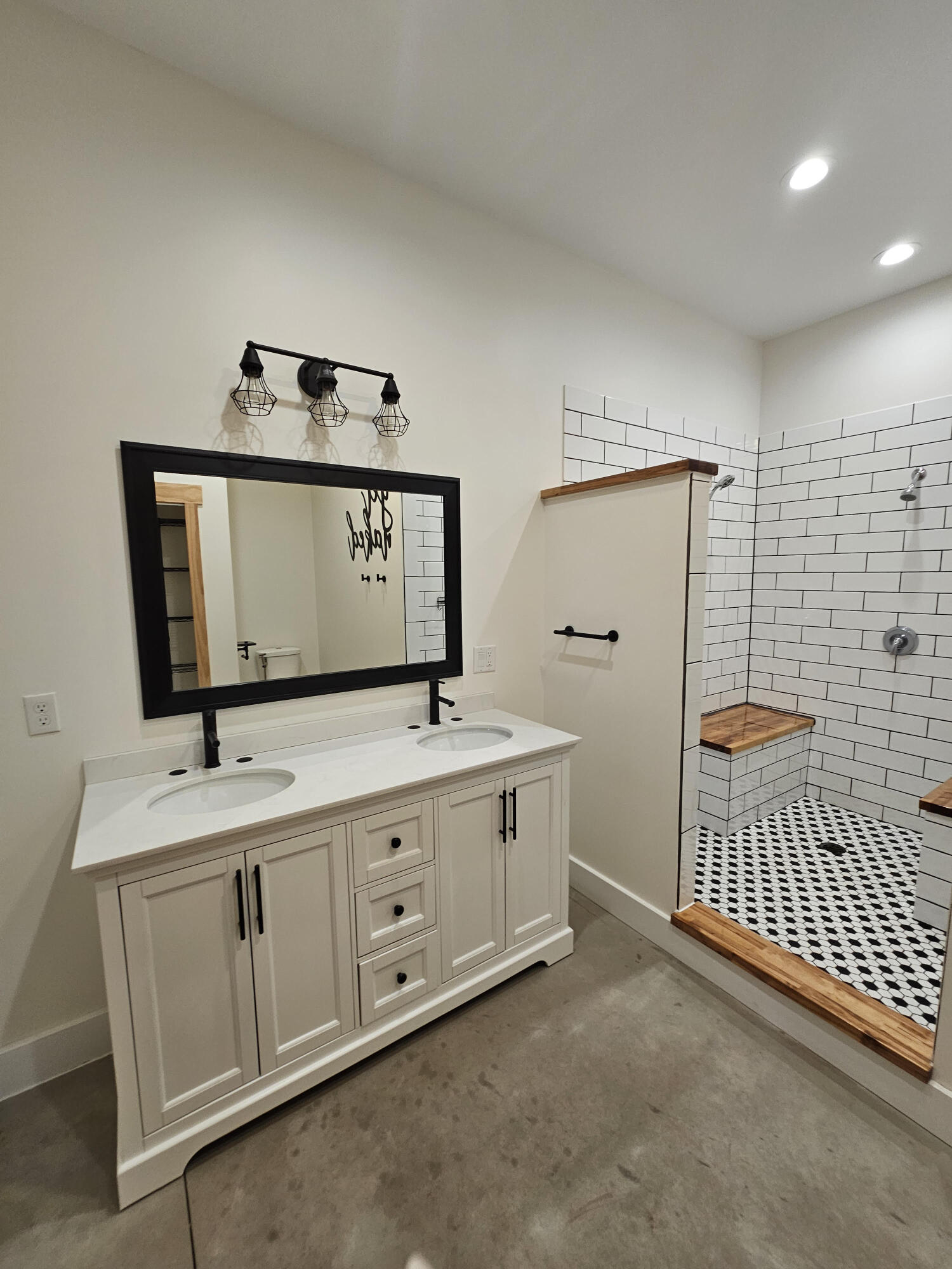 11122 Evergreen Road Gowen, MI 49326 - Photo 31 of 44 master bath sink