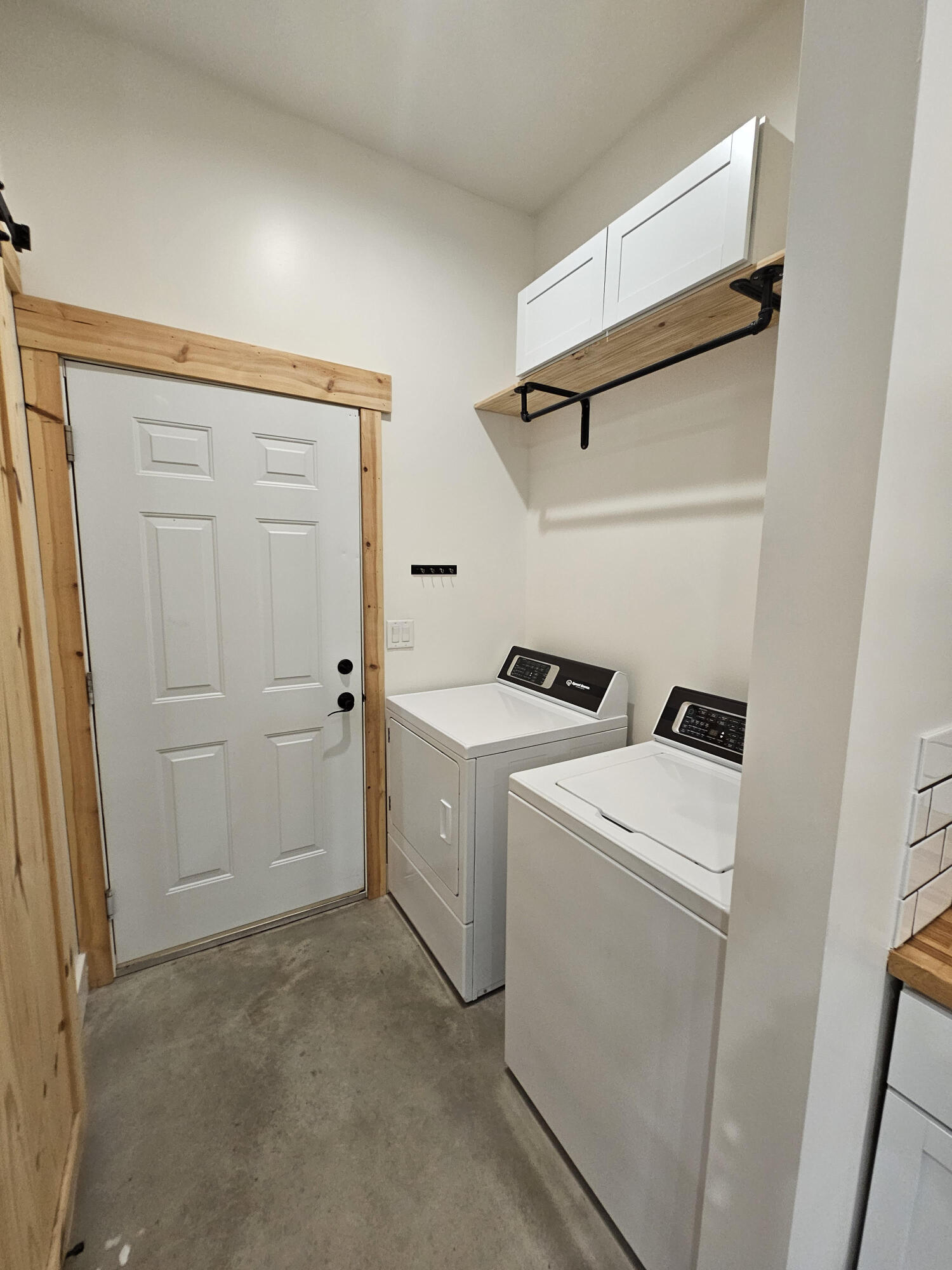 11122 Evergreen Road Gowen, MI 49326 - Photo 36 of 44 washer, dryer