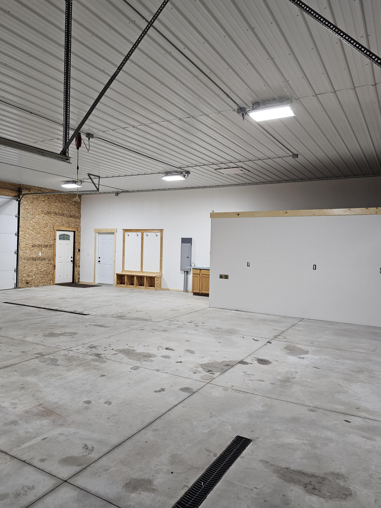 11122 Evergreen Road Gowen, MI 49326 - Photo 42 of 44 garge from corner
