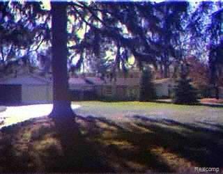 12342 White Lake Road Fenton, MI 48430 - Photo 1 of 1 Listing Image