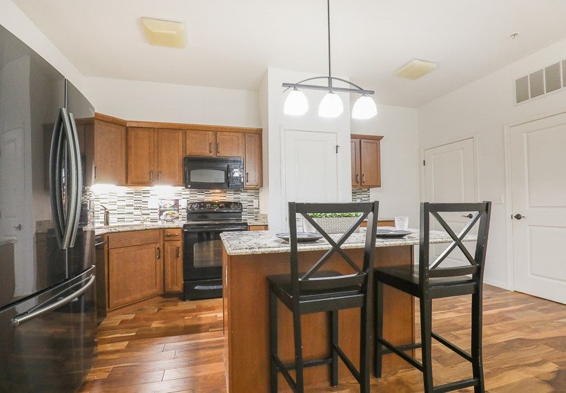 251 Vine Street, Unit 115 Riverside, IA 52327 - Photo 9 of 30 Gallery Image 9