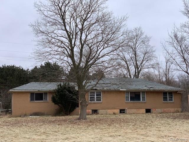 4516 North Lapeer Road Columbiaville, MI 48421 - Photo 1 of 5