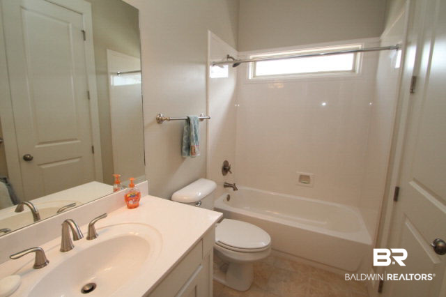 7640 Aikin Court Daphne, AL 36527 - Photo 17 of 29 2nd Bath Downstairs