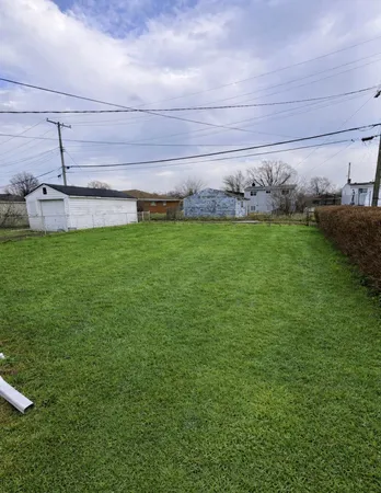 $72,000 | 3857 17th Street, Ecorse, MI 48229