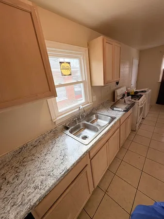 $72,000 | 3857 17th Street, Ecorse, MI 48229