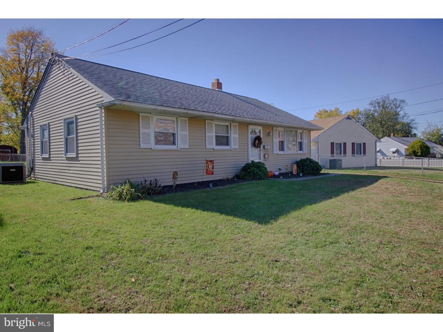 364 Colonial Road Bellmawr, NJ 08031 - Photo 1 of 17 Exterior Front