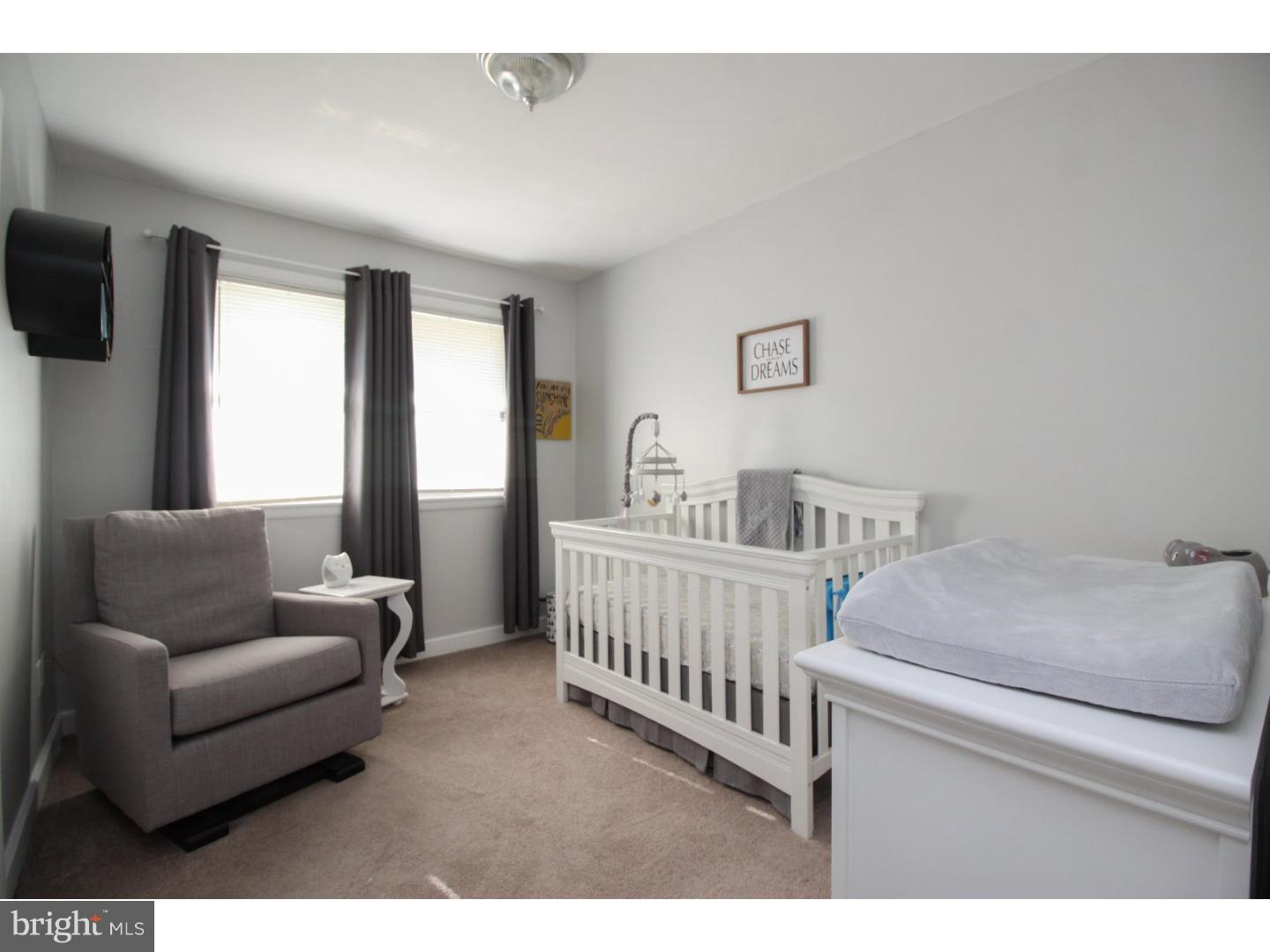 364 Colonial Road Bellmawr, NJ 08031 - Photo 14 of 17