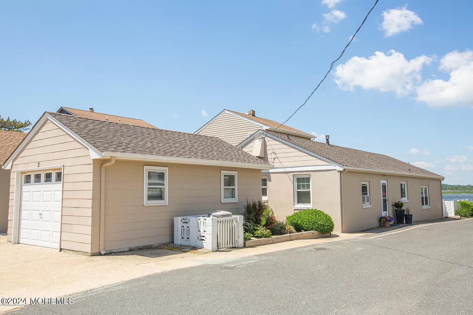 2 Riverview Place Sea Bright, NJ 07760 - Photo 33 of 40 Corner Property